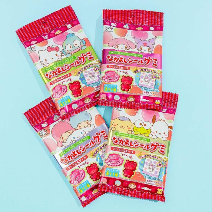 Collectibles |  Peko-Chan X Sanrio Characters Nakayoshi Seal Gummy – Apple & Peach Collectibles Collectibles